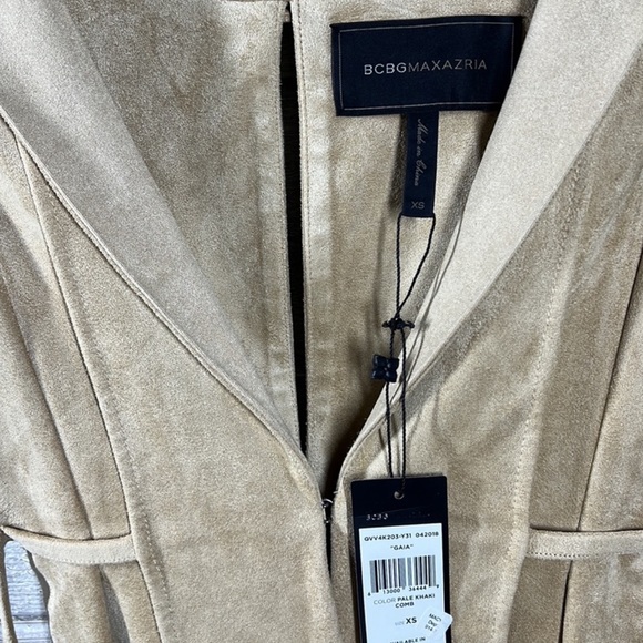 BCBGMAXAZRIA
Gaia Faux-Suede Long Vest - Picture 6 of 11